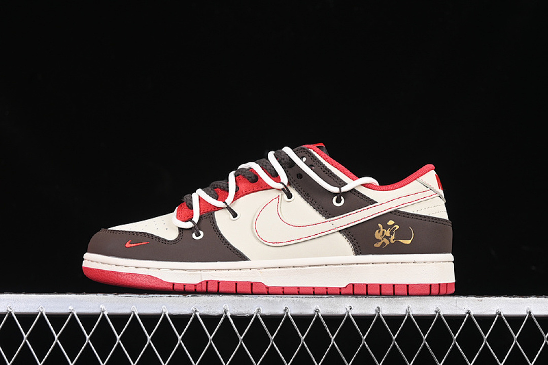 Supreme [YX5066-268]-[SB DUNK LOW SUPREME OFF WHITE/RED/BROWN]-[WOMAN:36-39]-[MAN:40-45], photo 1