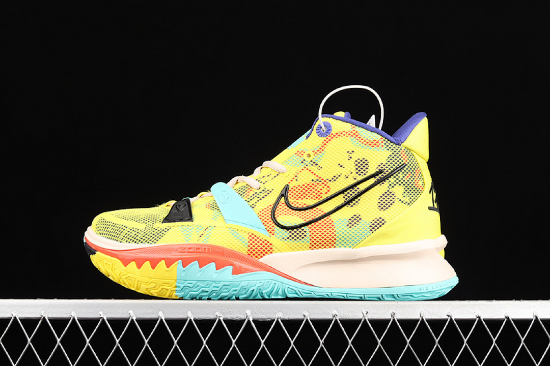 Purple KYRIE 7 PRE HEAT EP YELLOW/PURPLE/MULTI-COLOR · CT4080-700, photo 1