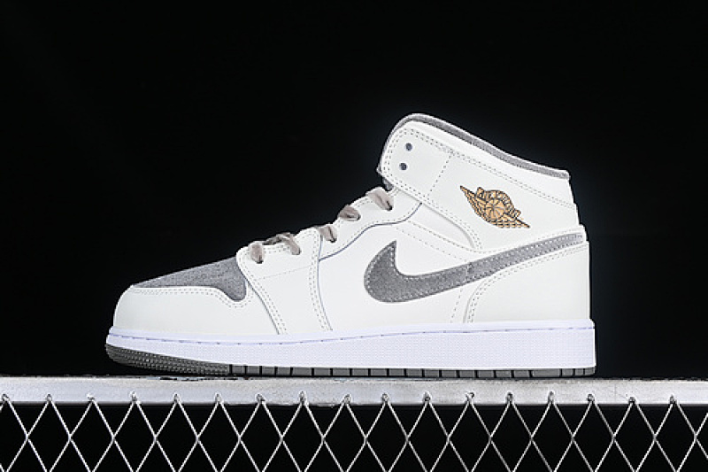 Jordan AIR Jordan 1 MID SE GS SAIL/METALLIC GOLD/FLAT PEWTER · FB9899-100, photo 1