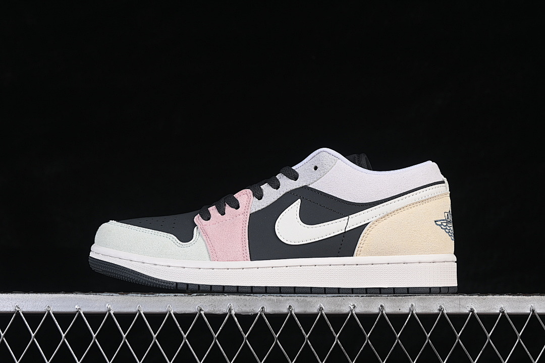 Jordan [IB7109-004]-[AIR JORDAN 1 LOW WHITE/BLACK/PINK/BEIGE]-[WOMAN:36-39]-[MAN:40-46], photo 1
