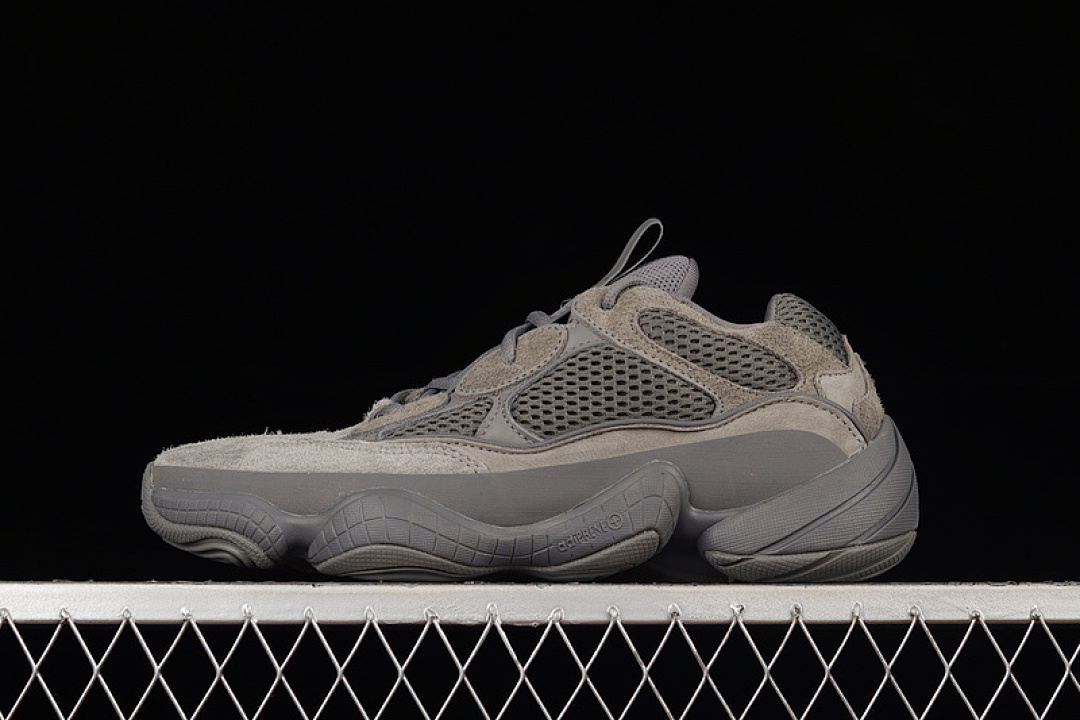 Adidas Adidas YEEZY BOOST 500 GRANITE/GRANITE/GRANITE · GW6373, photo 1