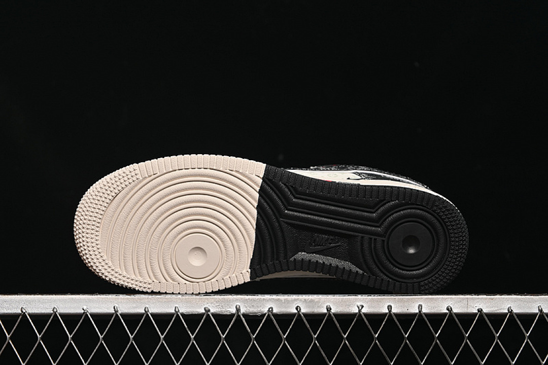 Nike [MZ9588-803]-[AIR FORCE 1 07 LOW LV WHITE/GREY/BLACK]-[WOMAN:36-39]-[MAN:40-45] - Image 14
