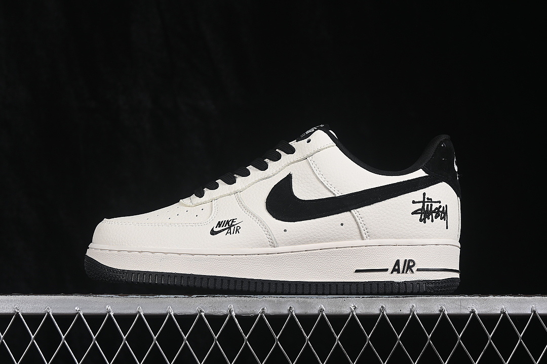 Nike [DN1688-825]-[AIR FORCE 1 07 LOW CASUAL SNEAKERS WHITE/BLACK/WHITE]-[WOMAN:36-39]-[MAN:40-45] - Image 2