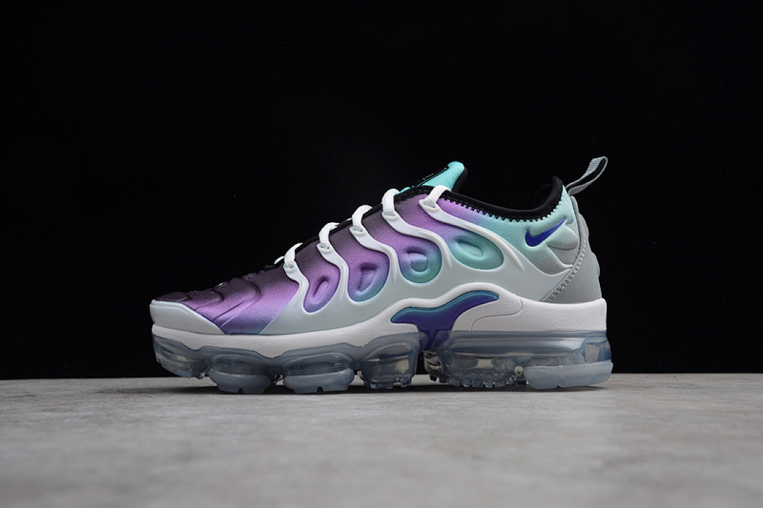 Purple VAPORMAX PLUS WHITE/FIERCE PURPLE · 924453-101, photo 1