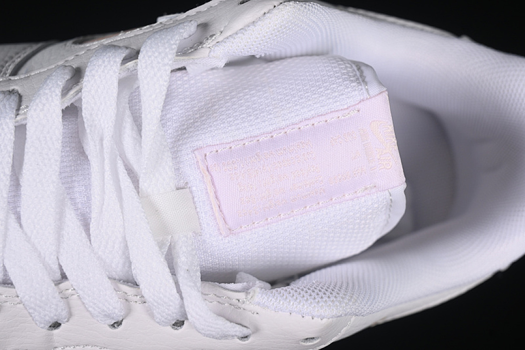 Nike [FB8971-070]-[AIR FORCE 1 07 LOW SPONGEBOB SQUAREPANTS WHITE/PINK/YELLOW]-[UNISEX:36-45] - Image 9