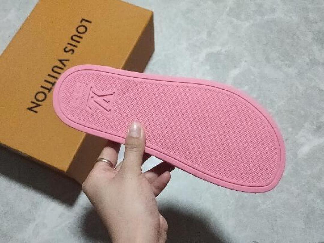 Louis Vuitton [L*V WATERFRONT SLIPPERS PINK/PINK/PINK]-[WOMAN:35-41] - Image 3