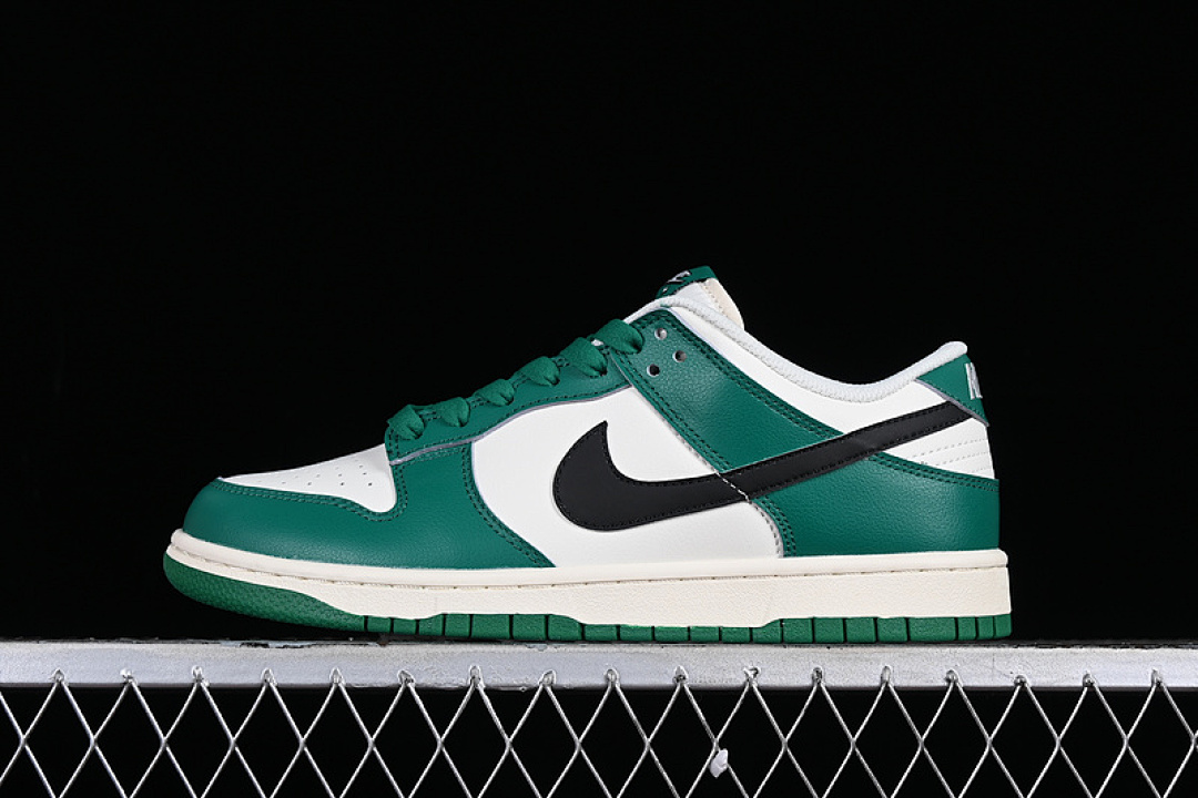 Unbranded [DR9654-100]-[DUNK LOW SE LOTTERY PACK PALE IVORY/MALACHITE/PALE IVORY/BLACK]-[UNSIZE:36-46], photo 1