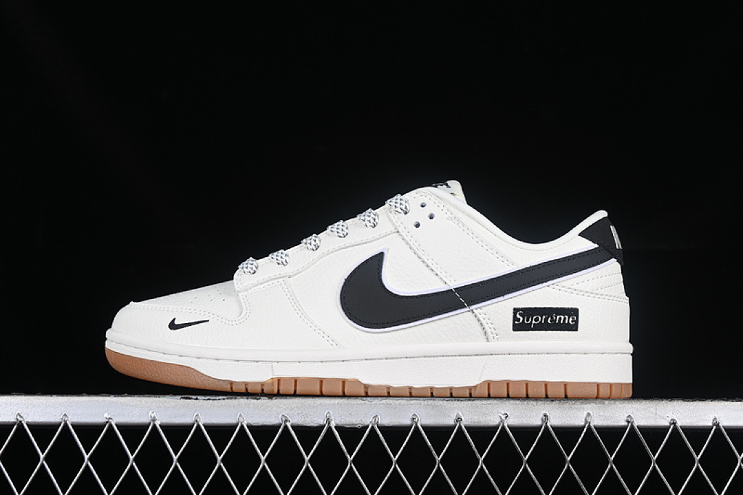 Supreme [XH0923-151]-[SUPREME SB DUNK LOW WHITE/BLACK/BROWN]-[WOMAN:36-39]-[MAN:40-45], photo 1