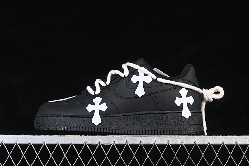 Nike Nike AIR FORCE 1 07 LOW BLACK/WHITE/BLACK · CW2288-111, photo 1