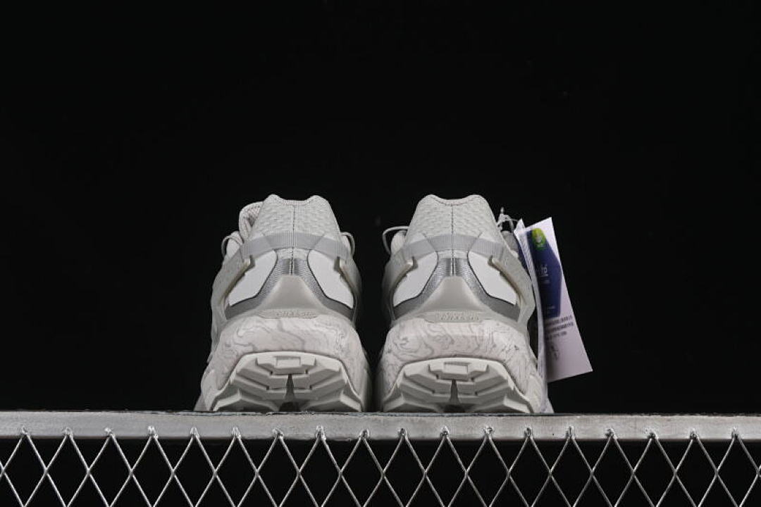 On Running [476047-30]-[XT PU.RE ADVANCED DARK GRAY/LIGHT GRAY]-[WOMAN:36-39]-[MAN:40-46] - Image 13
