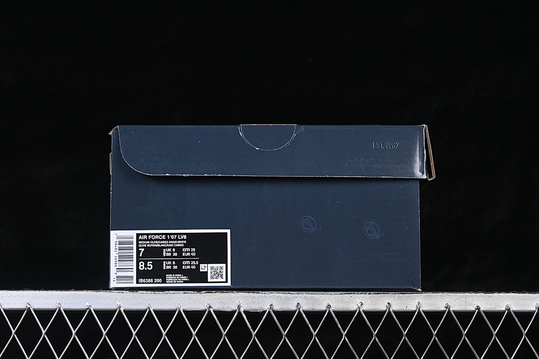 Nike [IB6388-200]-[AIR FORCE 1 07 LOW CASUAL SNEAKERS ARMY GREEN/WHITE]-[WOMAN:36-39]-[MAN:40-45] - Image 11