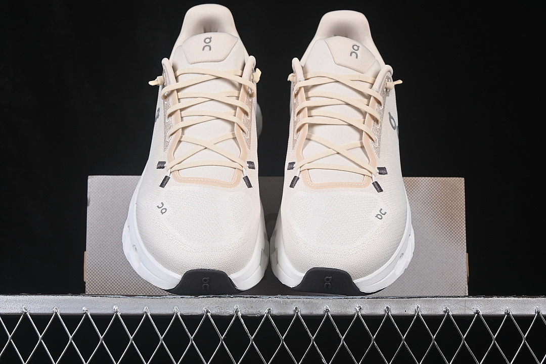 On Running [ON CLOUDTILT CASUAL URBAN RUNNING SHOES BEIGE/CREAM]-[MAN:40-45] - Image 12