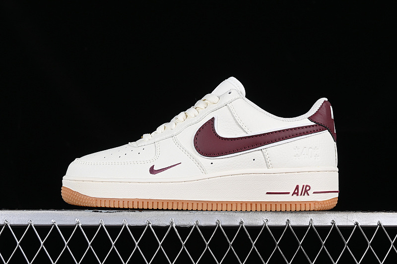 Nike Nike AIR FORCE 1 07 LOW WHITE/RED · WA0531-308, photo 1