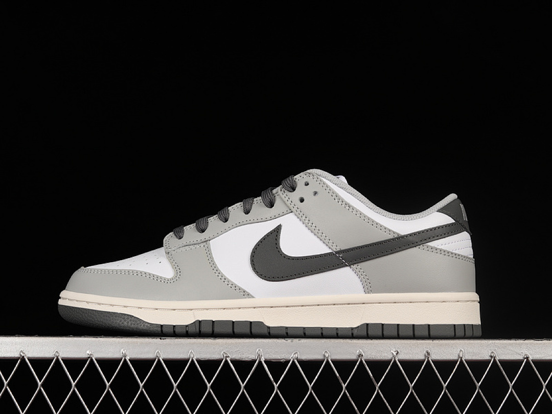 Unbranded [DD1503-117]-[WMNS DUNK LOW 'LIGHT SMOKE GREY'WHITE/LIGHT GREY/BLACK]-[UNISEX:36-46], photo 1