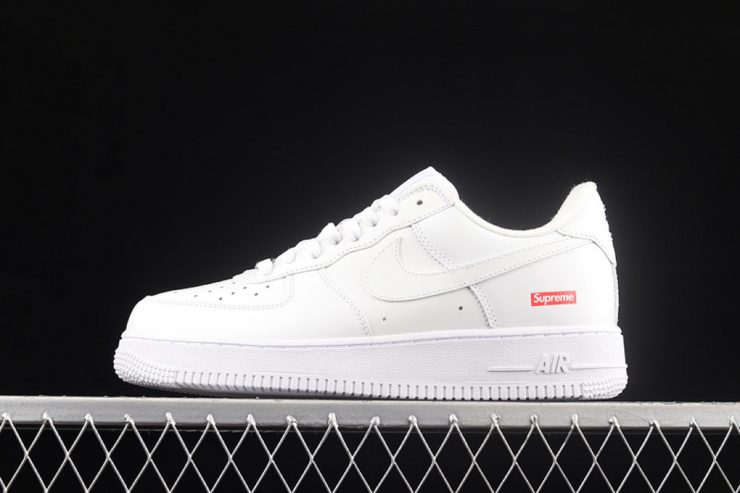 Nike [CU9225-100]-[SUPREME X AIR FORCE 1 LOW BOX LOGO (WHITE/WHITE/WHITE]-[UNSIEX:36-47.5]), photo 1