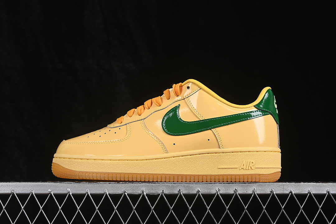 Nike Nike AIR FORCE 1 07 LOW CASUAL SNEAKERS ORANGE/GREEN · IO4489-700, photo 1