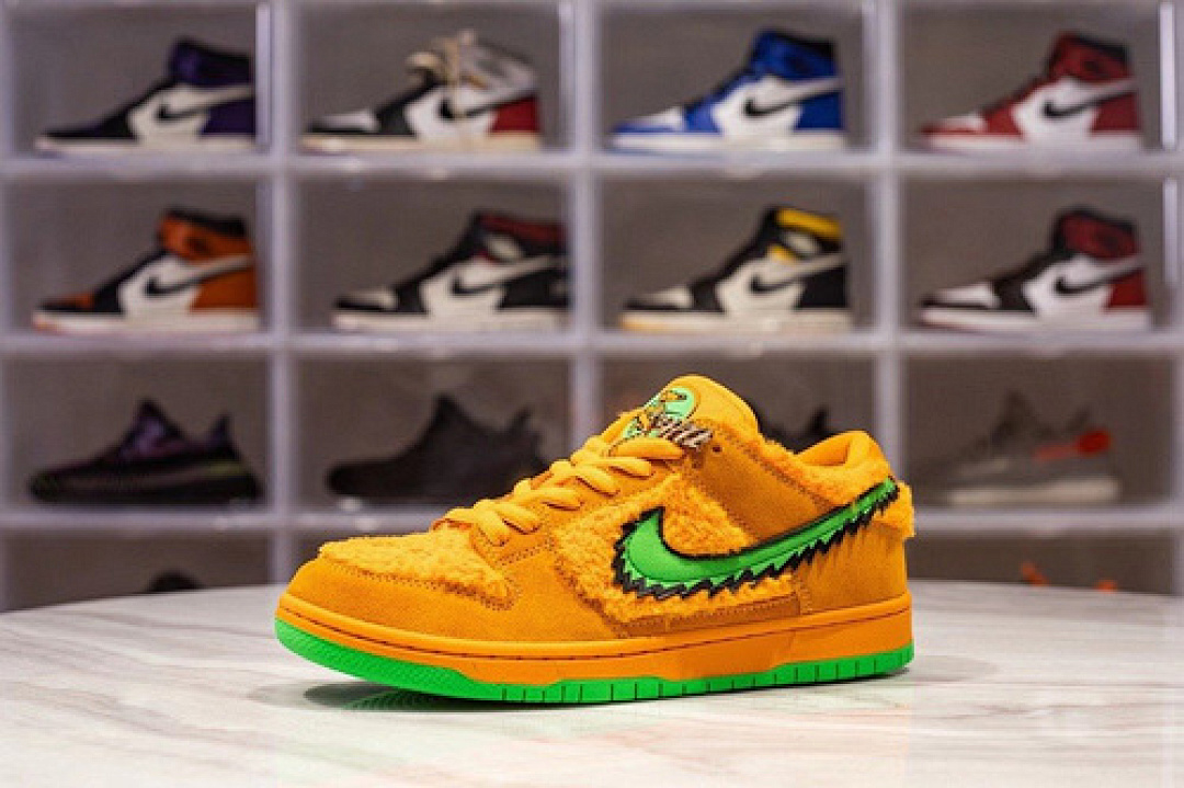 Unbranded [CJ5378-800]-[H12 GRATEFUL DEAD X DUNK LOW SB ORANGE BEAR BRIGHT CERAMIC/GREEN SPARK], photo 1