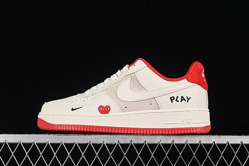 Nike Nike AIR FORCE 1 07 LOW OFF WHITE/RED · KK3333-003, photo 1