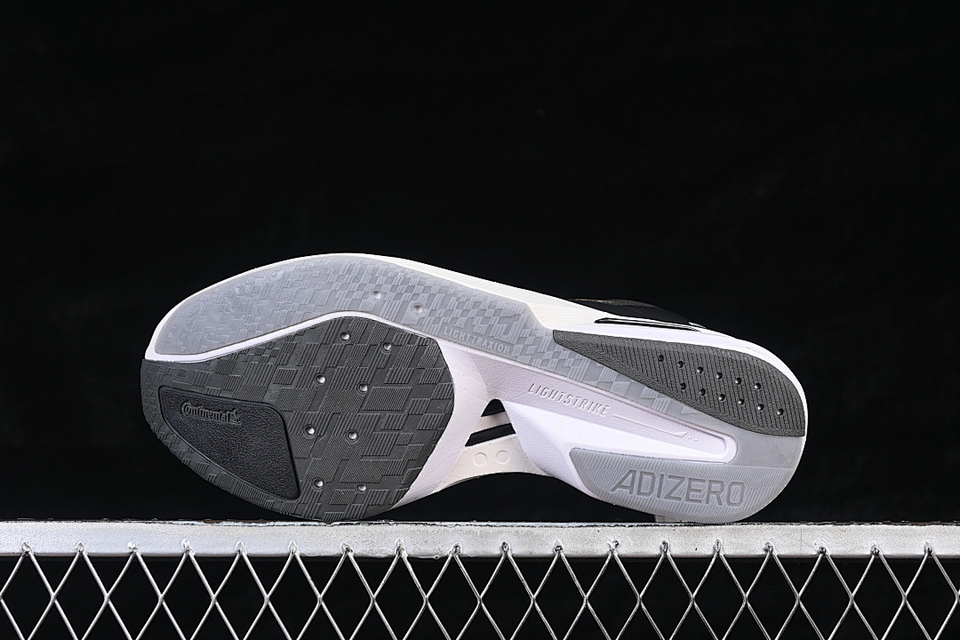On Running [JQ9829]-[BOSTON 13 BREATHABLE RUNNING SHOES BLACK/WHITE]-[MAN:40-45] - Image 14