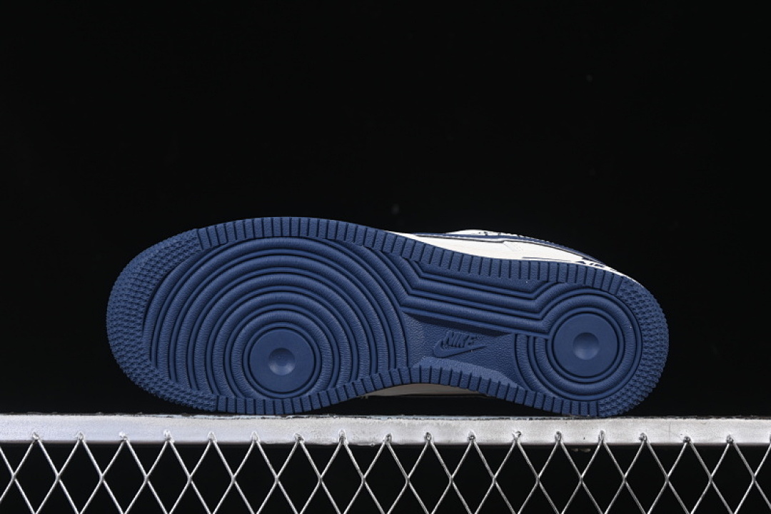 Nike [JP8028-005]-[AIR FORCE 1 07 LOW UN WHITE/BLUE/RED]-[WOMAN:36-39]-[MAN:40-45] - Image 15