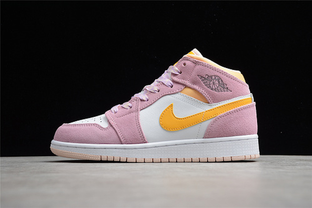 Jordan [DC9517-600]-[AIR JORDAN 1 MID SE GS LIGHT ARCTIC PINK/UNIVERSITY GOLD/WHITE]-[WOMAN:36-40], photo 1
