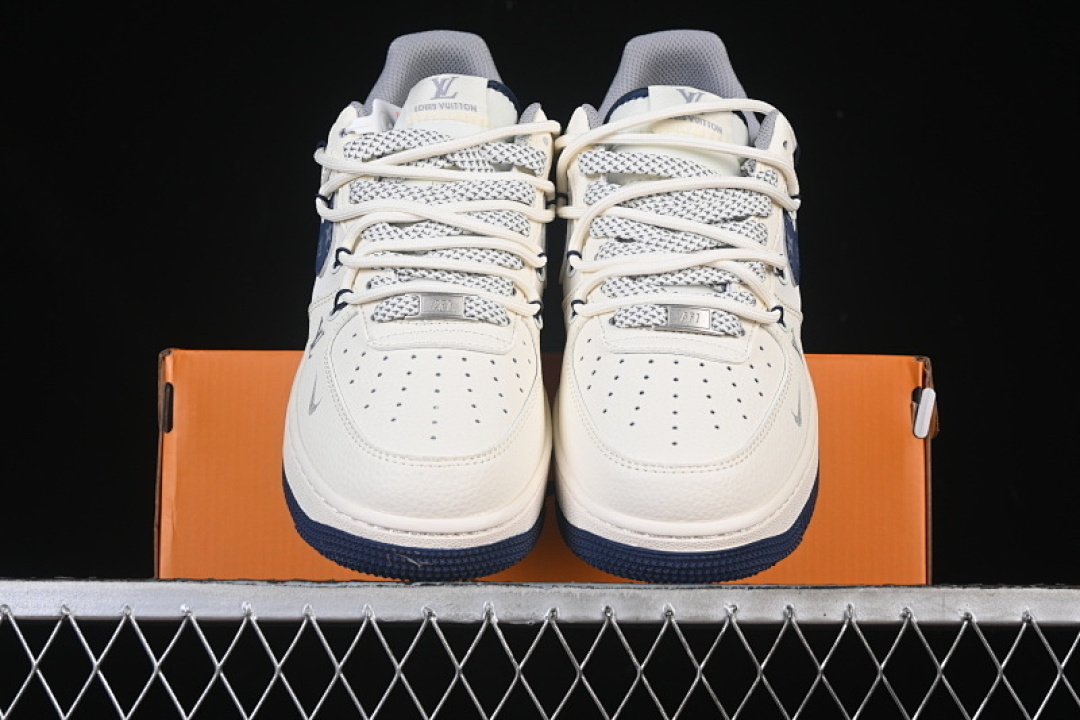 Nike [DM6868-064]-[AIR FORCE 1 07 LOW LV WHITE/GREY/BLUE]-[WOMAN:36-39]-[MAN:40-45] - Image 13