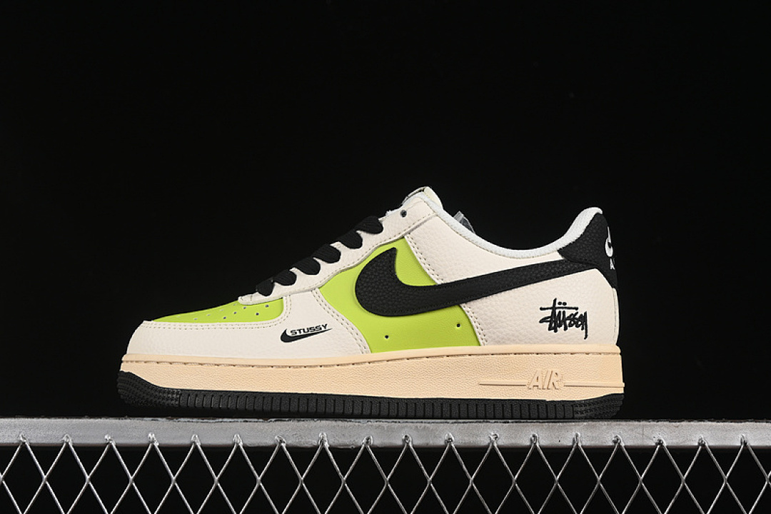Nike [QW5836-002]-[AIR FORCE 1 07 LOW WHITE/BLACK/GREEN]-[WOMAN:36-39]-[MAN:40-45], photo 1