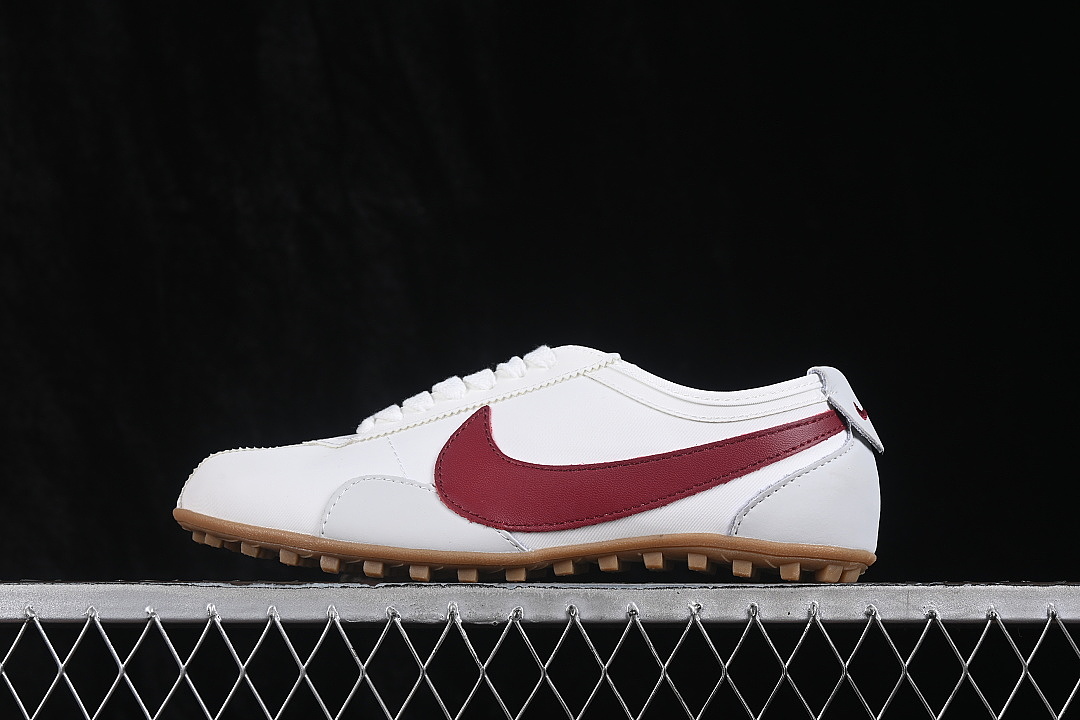On Running [II0407-100]-[MOON SHOE SUMMIT WHITE/TEAM CRIMSON/GUM LIGHT BROWN]-[WOMAN:36-39]-[MAN:40-45], photo 1