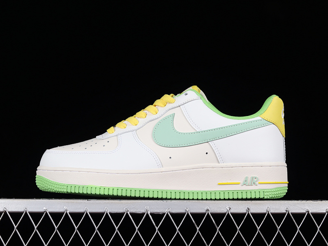 Nike [CW3388-201]-[AIR FORCE 1 LOW 07 LV8 2 WHITE/GREEN/YELLOW]-[WOMAN:36-39]-[MAN:40-45], photo 1