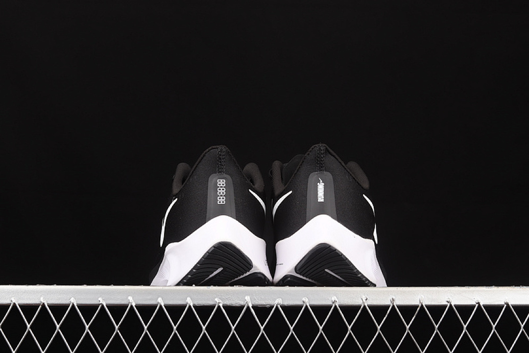 Nike [BQ9646-002]-[AIR ZOOM PEGASUS 37 BLACK/BLACK/WHITE]-[WOMAN:36-39]-[MAN:40-45] - Image 14