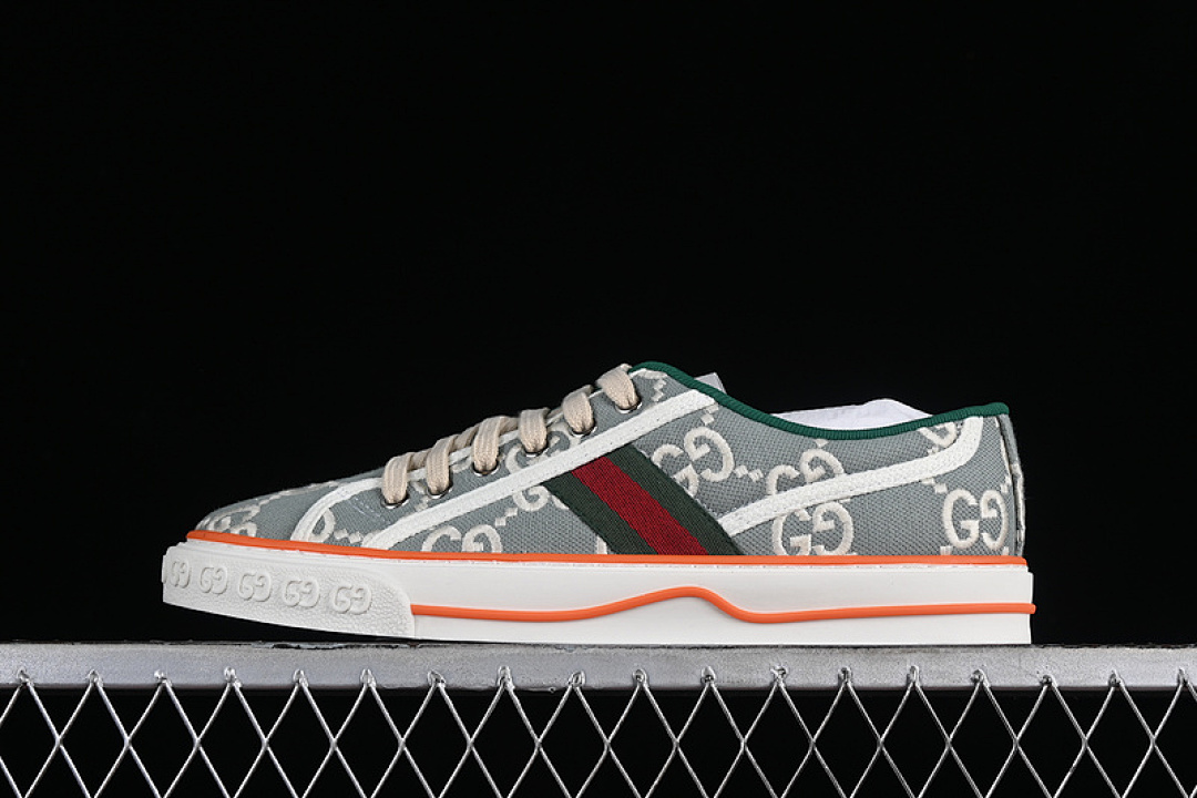 Gucci [02JPO9064]-[GUCCI TENNIS 1977 PRINT SNEAKER WHITE/RED/GREEN/GREY]-[WOMAN:35-39]-[MAN:40-44] - Image 2