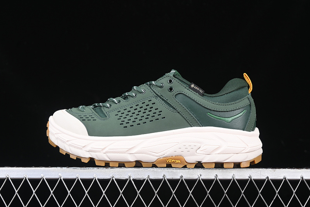 Hoka [1130310 MVW]-[HOKA ONE TOR ULTRA LOW GREEN/WHITE]-[MAN:40-45], photo 1