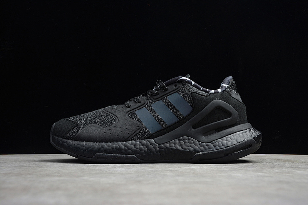Unbranded [FW4830]-[DAY JOGGER BOOST SHOES CORE BLACK/CORE BLACK]-[WOMAN:36-39]-[MAN:40-45], photo 1
