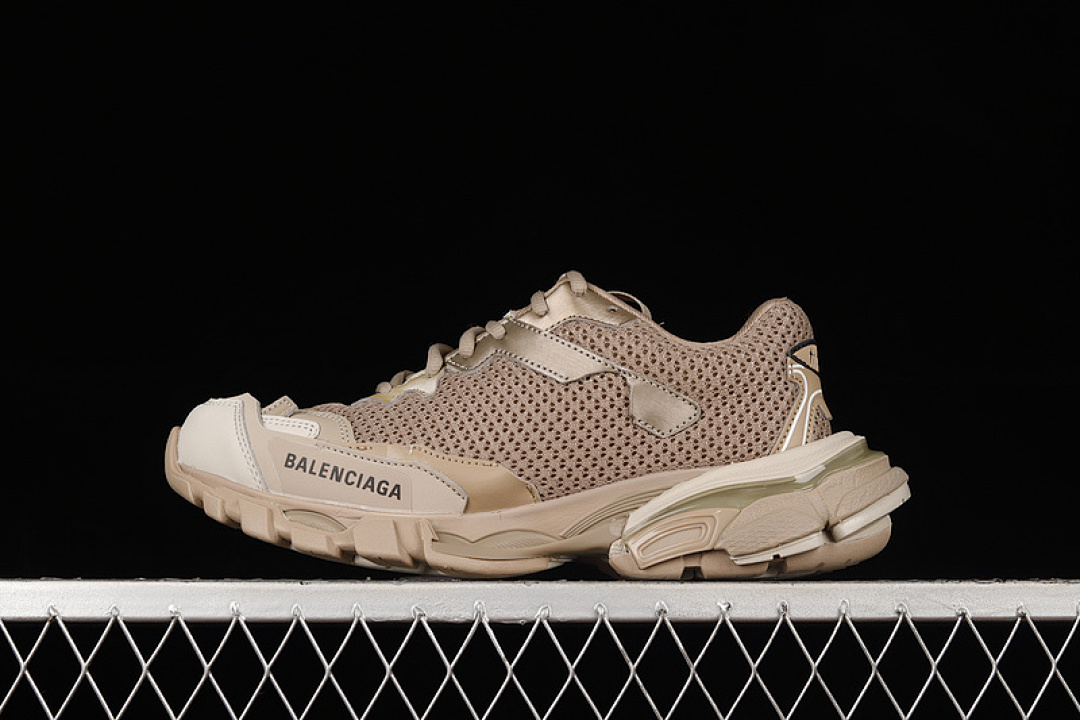 On Running Balenciaga SNEAKER TESS S.GOMMA BROWN/BROWN/BROWN · W3RF16090, photo 1