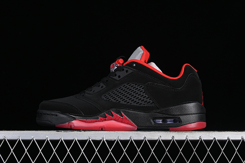 Jordan AIR Jordan 5 RETRO LOW BLACK/GYM RED-METALLIC HEMATITE · 819171-001, photo 1