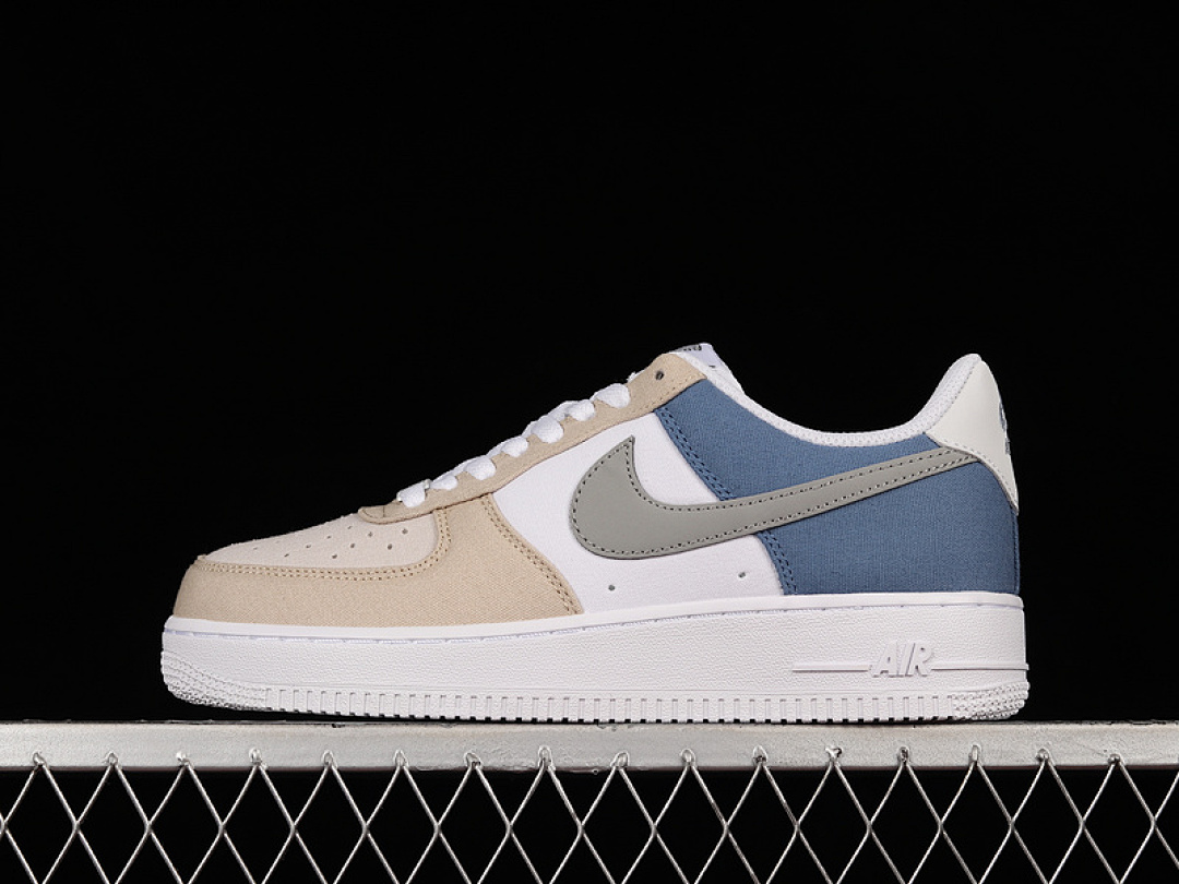 Nike Nike AIR FORCE 1 LOW 07 LIGHT KHAKI/WHITE/BLUE · DG2296-018, photo 1
