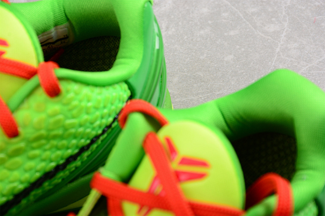 Nike [429659-701]-[ZOOM KOBE 6 GRINCH LIME GREEN/VARSITY RED-BLACK]-[MAN:41-46] - Image 7