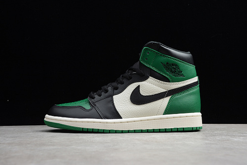 Jordan CJ AIR Jordan 1 RETRO HIGH OG PINE GREEN/BLACK · 555088-302, photo 1