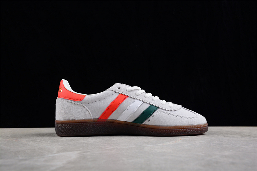 Adidas [DB7570]-[SAMBA VEGAN TEAM OG WHITE/RED/GREEN]-[WOMAN:36-39]-[MAN:40-44] - Image 12