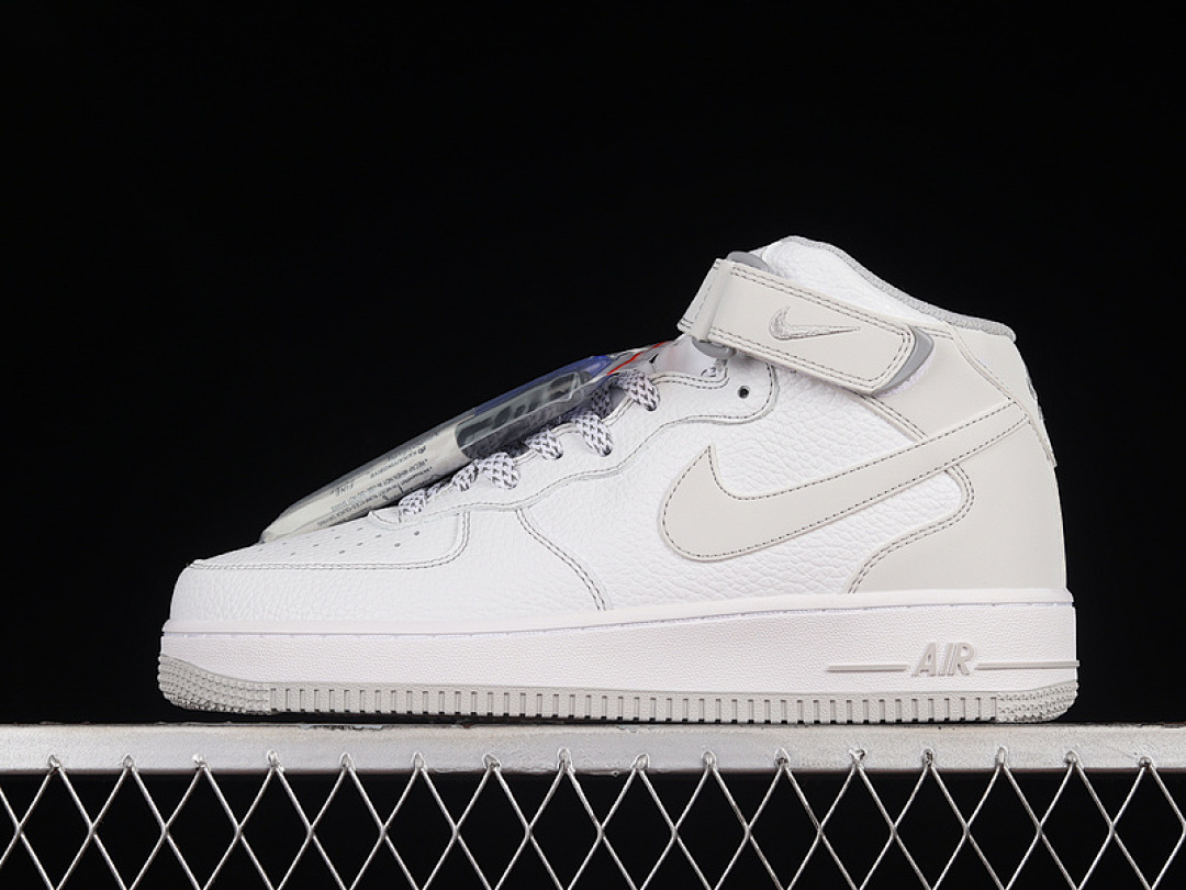 Nike Nike AIR FORCE 1 07 MID WHITE/GREY · MK0619-211, photo 1