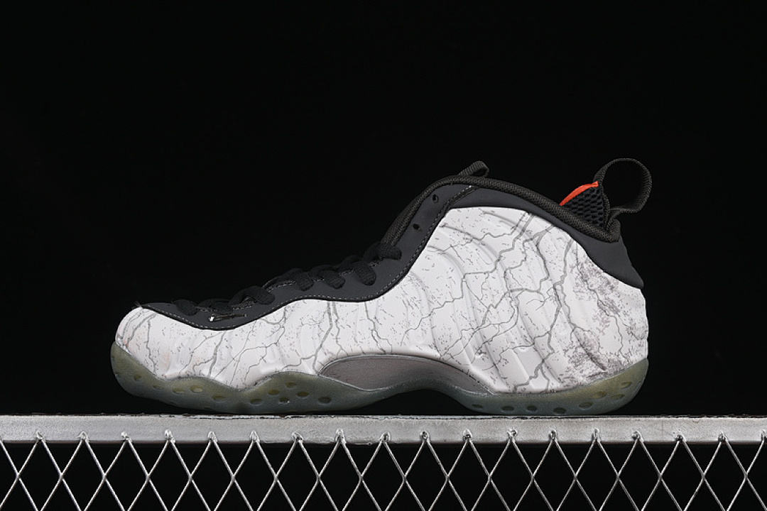 Unbranded [HF6367-001]-[AIR FOAMPOSITE ONE PHOTON DUST/METALLIC DARK GREY/OFF NOIR/DRAGON RED/ANTHRACITE], photo 1