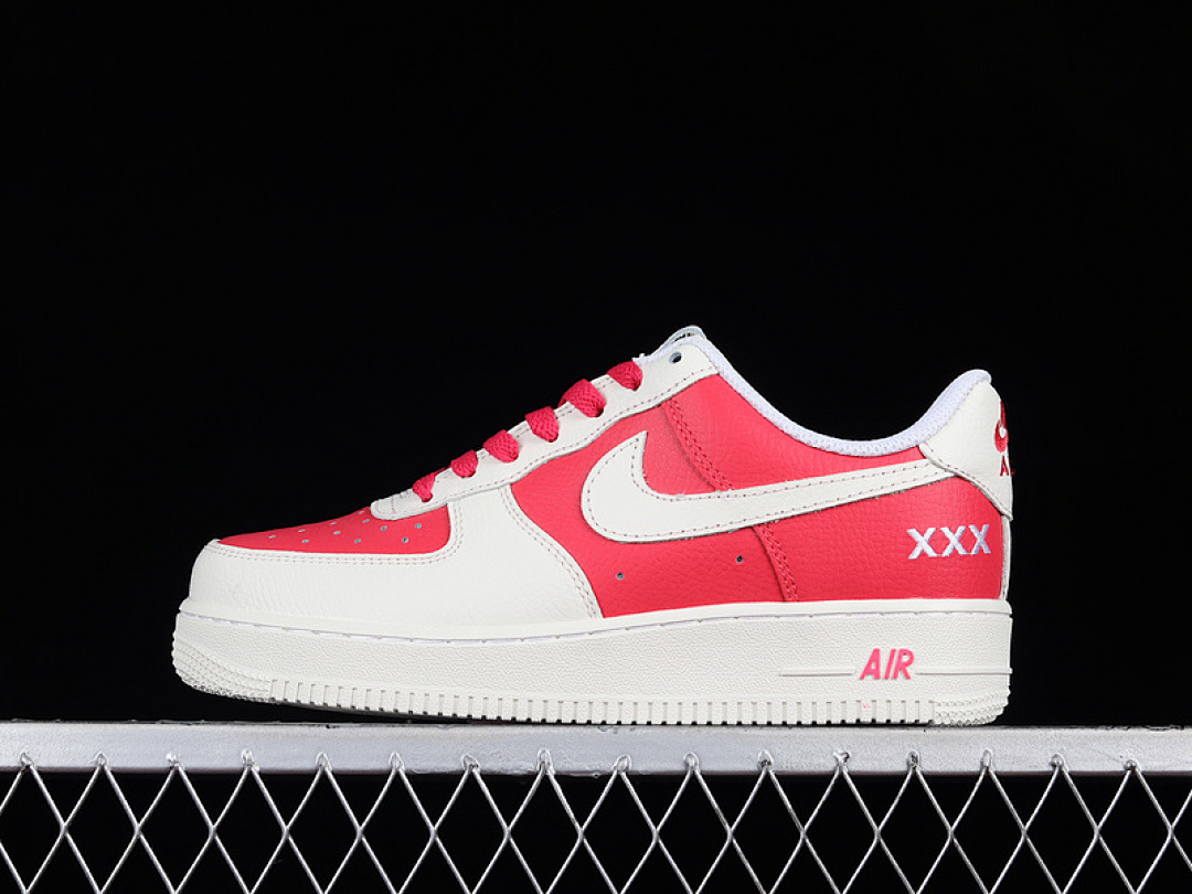 Nike [NKAF1-001]-[AIR FORCE 1 07 LOW WHITE/RED/WHITE]-[WOMAN:36-39]-[MAN:40-45], photo 1
