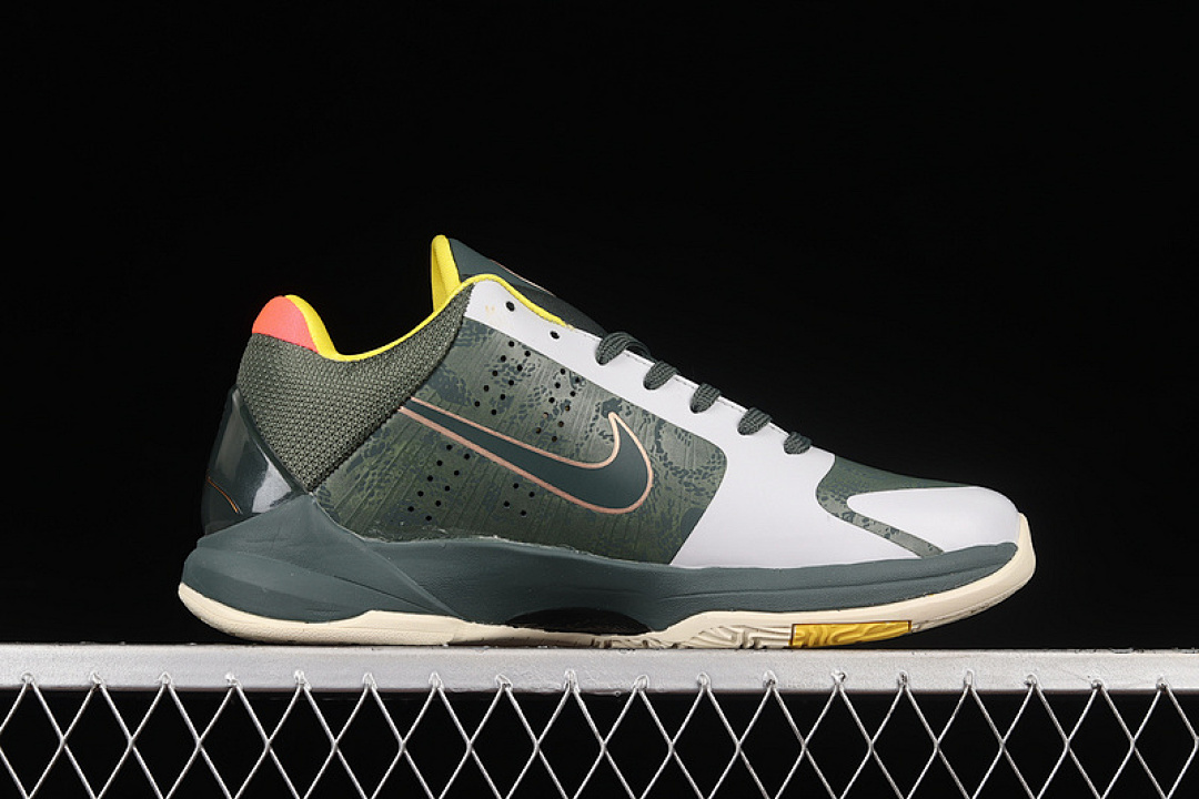 Nike [CD4991-300]-[ZOOM KOBE 5 PROTRO EYBL FOREST GREEN/METALLIC RED BRONZE/SPEED YELLOW]-[39-46] - Image 17