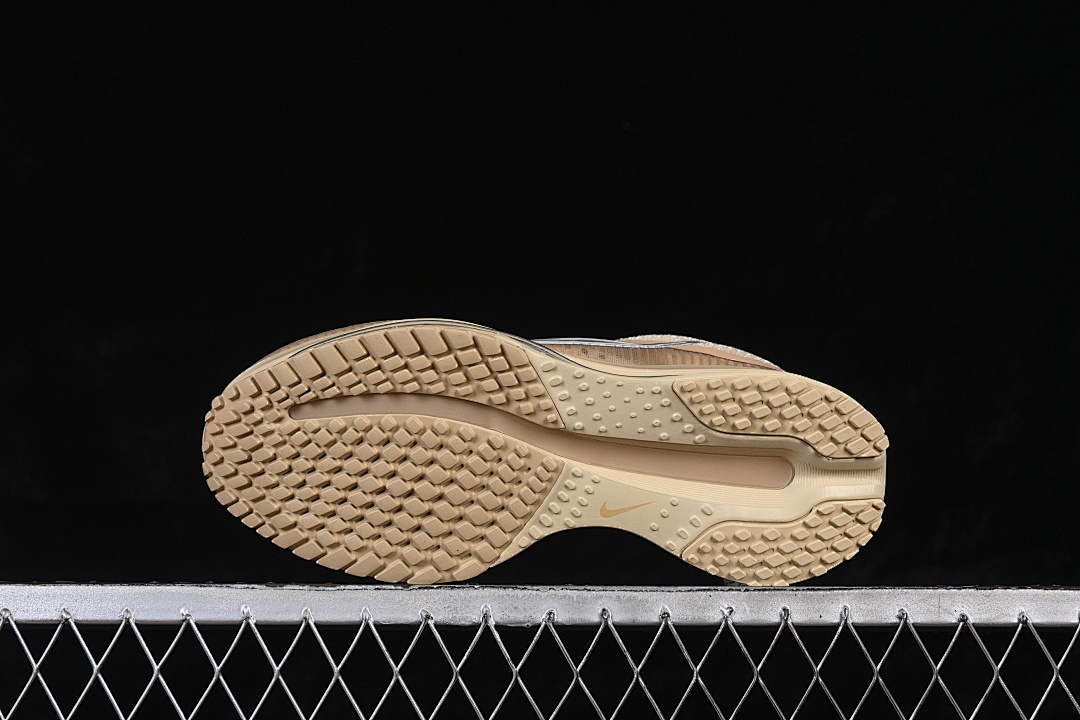 Nike [IH4369-200]-[AIR ZOOM PEGASUS PREMIUM BROWN/GREY/WHEAT]-[WOMAN:35.5-39]-[MAN:40-46] - Image 14