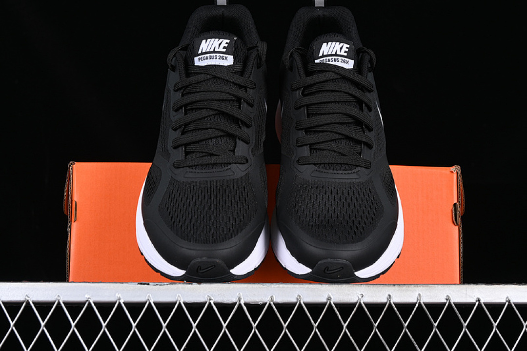 Nike [AQ6219-002]-[AIR ZOOM PEGASUS 26X WHITE/BLACK]-[MAN:39-45] - Image 13