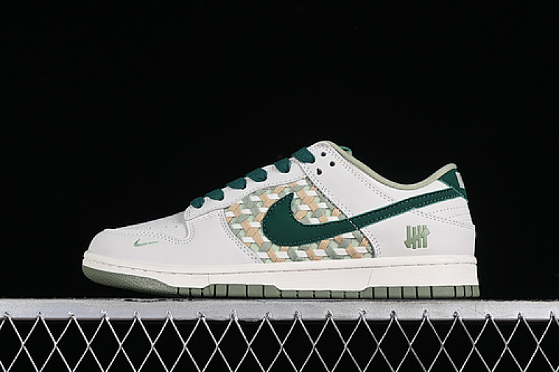 Nike SB DUNK LOW UN WHITE/GREEN · DQ1098-359, photo 1
