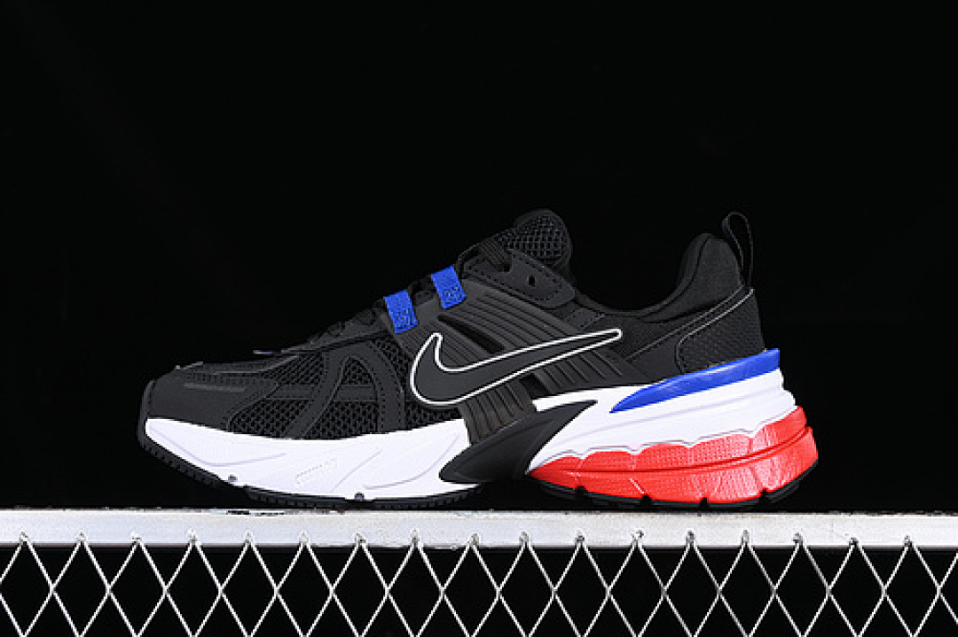V2K RUNTEKK 3XL WHITE/BLACK/BLUE/RED · FD0736-106, photo 1