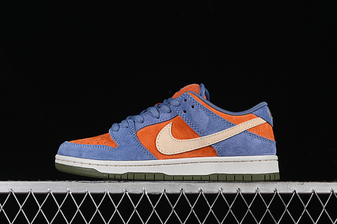 Unbranded [HF3063-002]-[SB DUNK LOW LIGHT CARBON/SESAME/MONARCH/SUMMIT WHITE/DARK STUCCO]-[35.5-47.5], photo 1