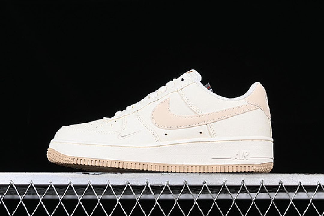 Nike [ME0112-577]-[AIR FORCE 1 07 LOW KHAKI/OFF WHITE/BROWN]-[WOMAN:36-39]-[MAN:40-45], photo 1