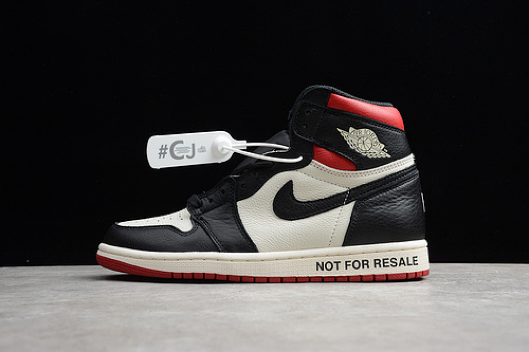 Jordan [861428-106]-[CJ AIR JORDAN 1 RETRO HIGH NOT FOR RESALE VARSITY RED/BLACK], photo 1